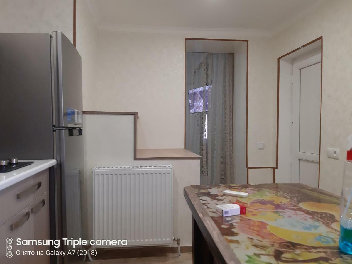 Georgi Apartament 2 Apartment Tbilisi ภายนอก รูปภาพ