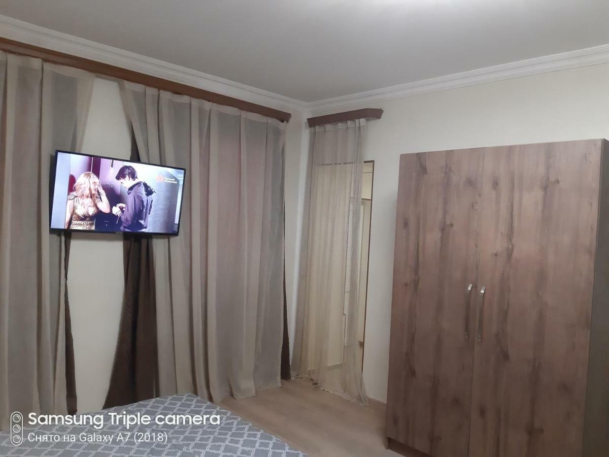 Georgi Apartament 2 Apartment Tbilisi ภายนอก รูปภาพ
